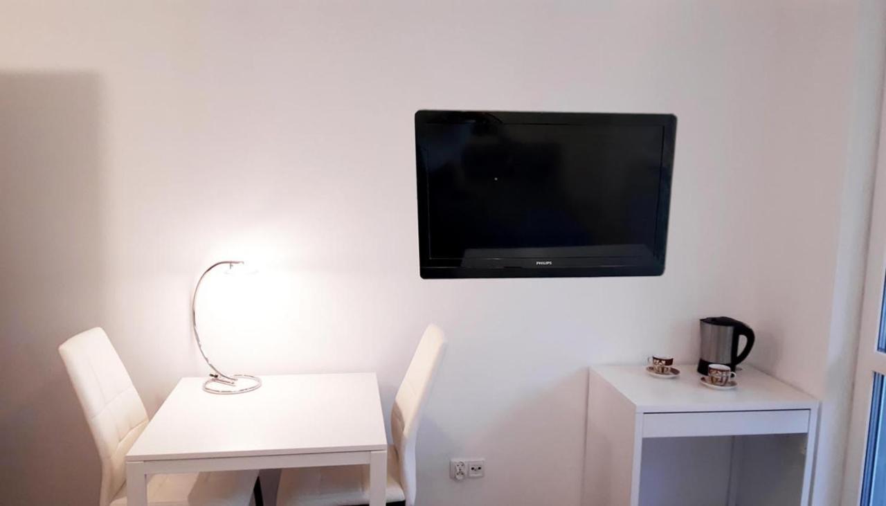 מיצ'יצ'ניו Apartamenty Sloneczne Tarasy מראה חיצוני תמונה